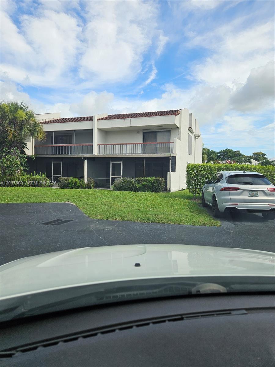 6593 Racquet Club Dr # 139, Lauderhill FL 33319 photo 2