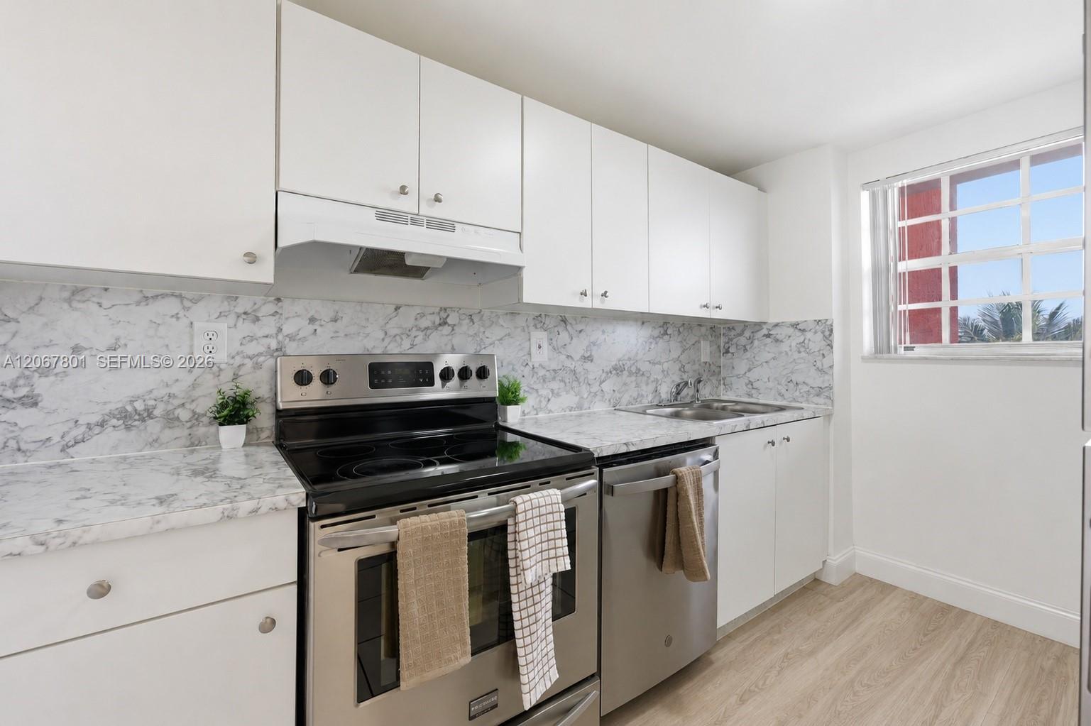 2520 N Andrews Ave # 305, Wilton Manors FL 33311 photo 3