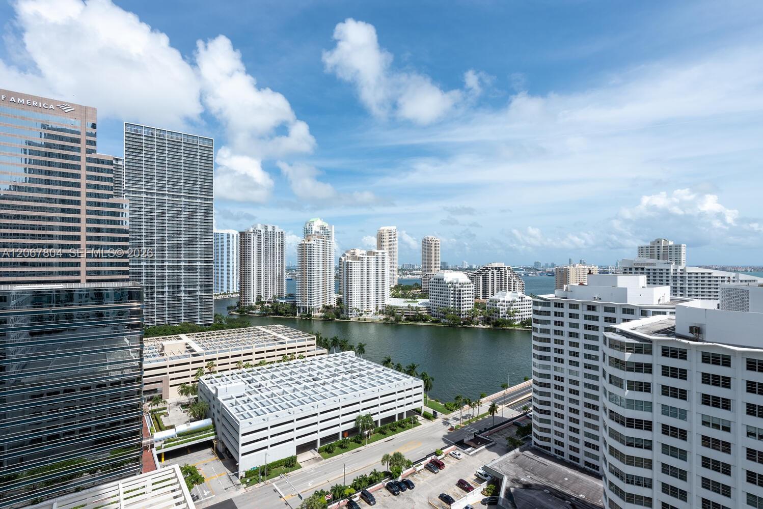 950 Brickell Bay Dr # 2208, Miami FL 33131 photo 2