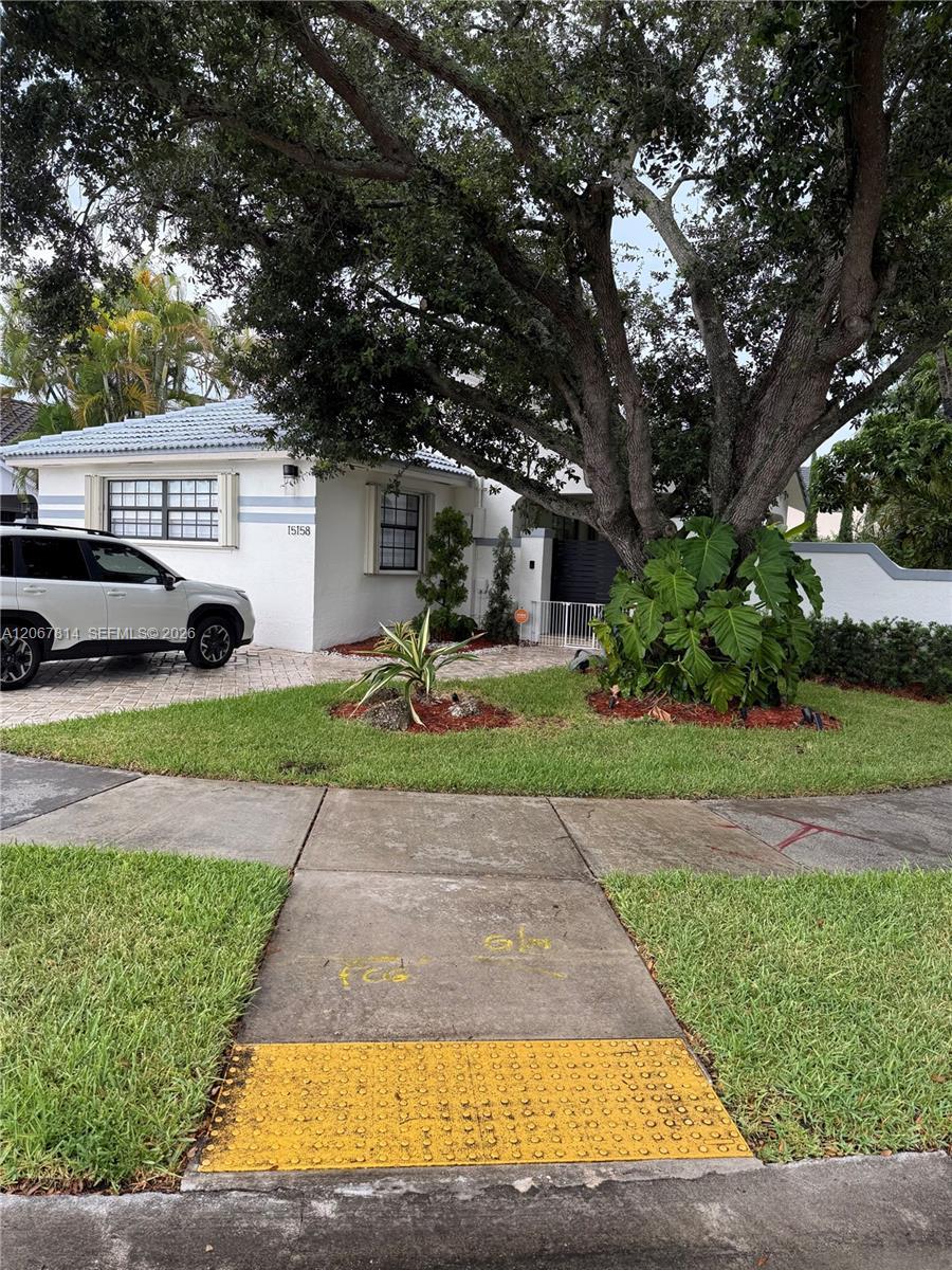 15158 NW 89th Ave, Miami Lakes FL 33018 photo 5
