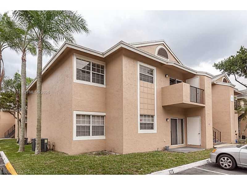 2091 NW 96th Ter # 13M, Pembroke Pines FL 33024 photo 2