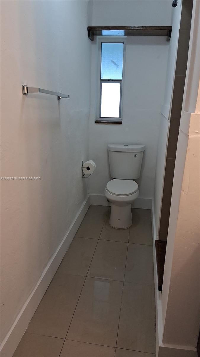 428 NE 82nd St # 4E, Miami FL 33138 photo 2