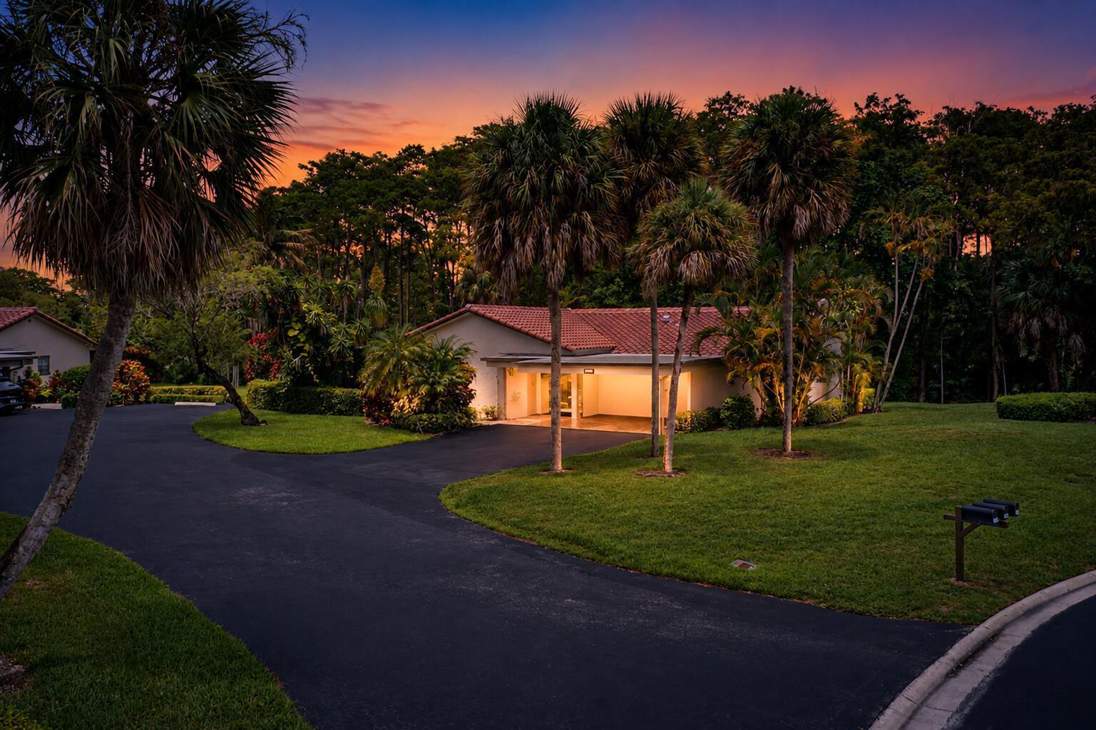 21195 JUEGO Circle # A, Boca Raton FL 33433 photo 2