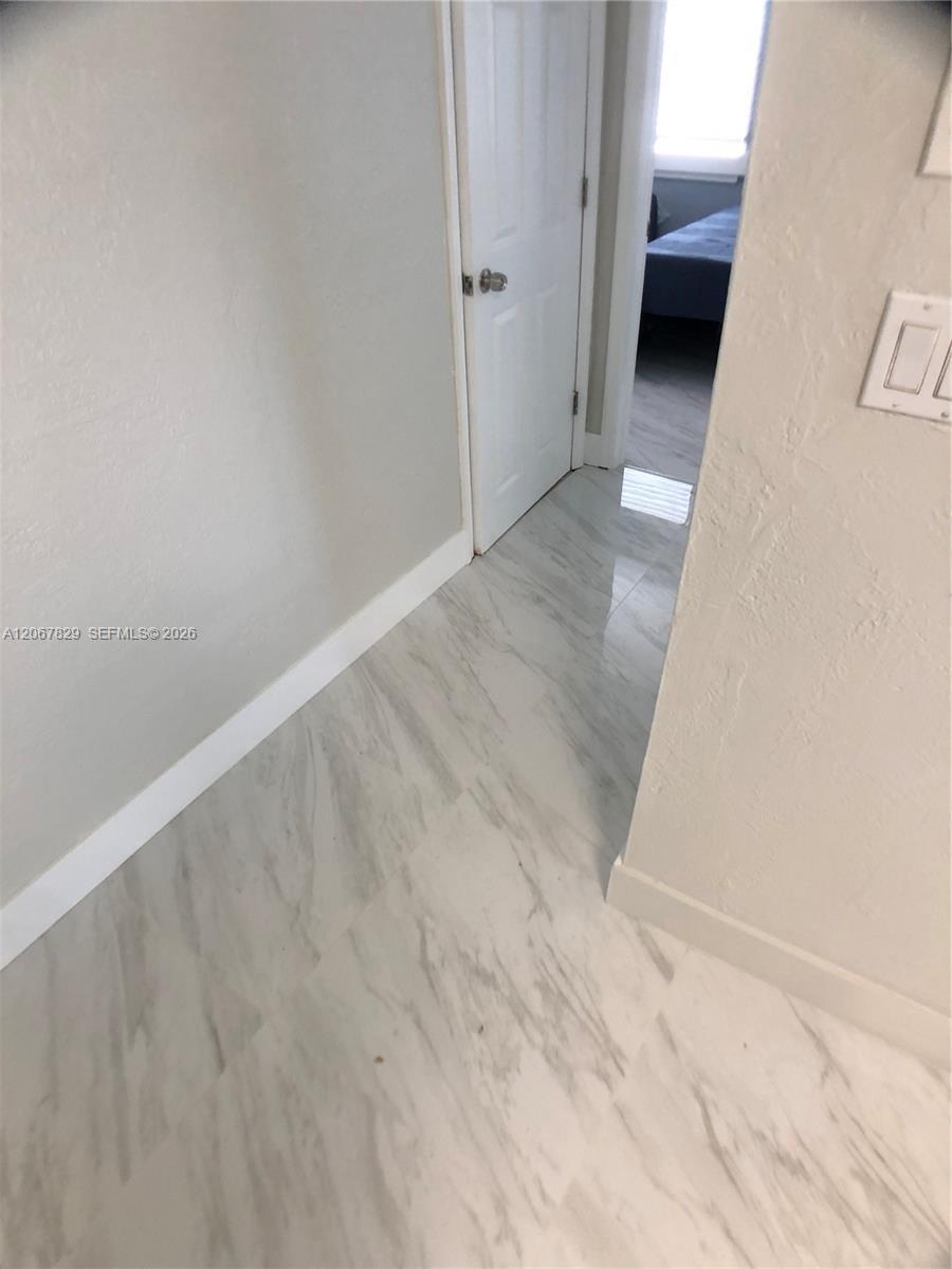 2111 Monroe Ter, Hollywood FL 33020 photo 2