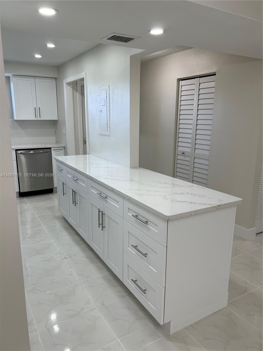 5900 NW 44th St # 405, Lauderhill FL 33319 photo 4