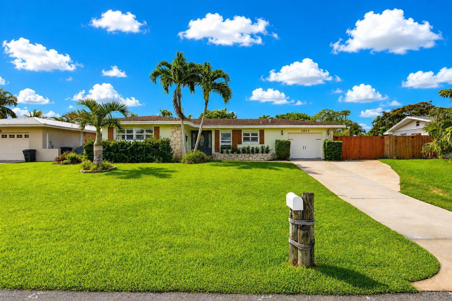 3854 BUTTERCUP Circle S, Palm Beach Gardens FL 33410 photo 4