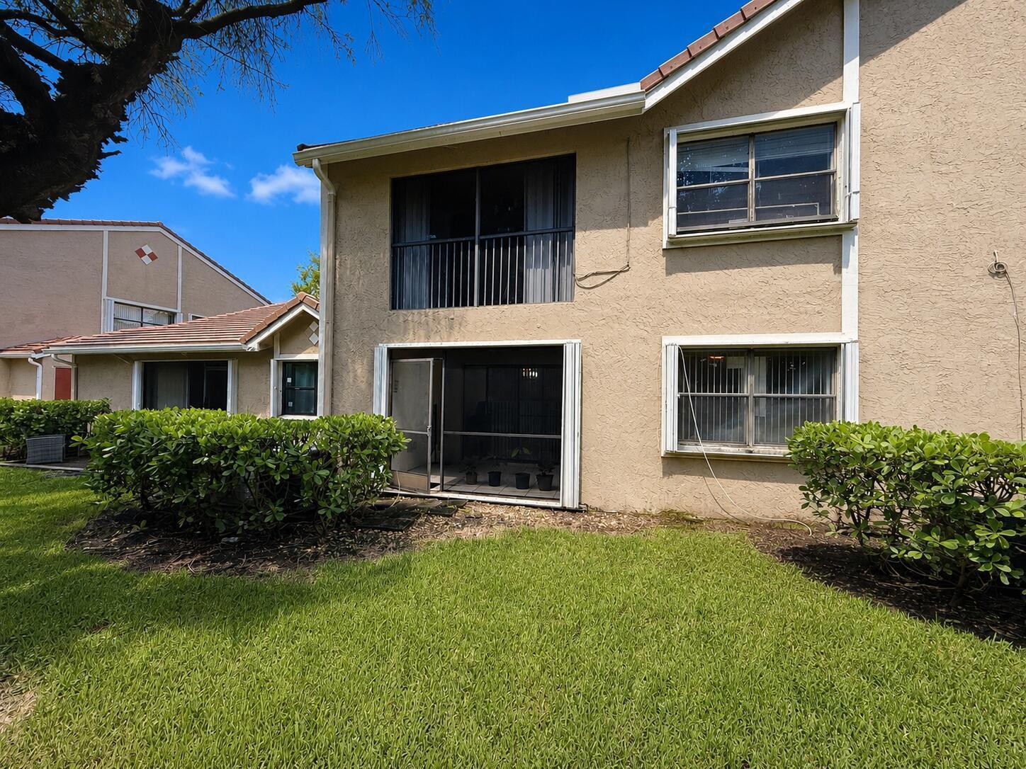 9601 RIVERSIDE Drive # A5, Coral Springs FL 33071