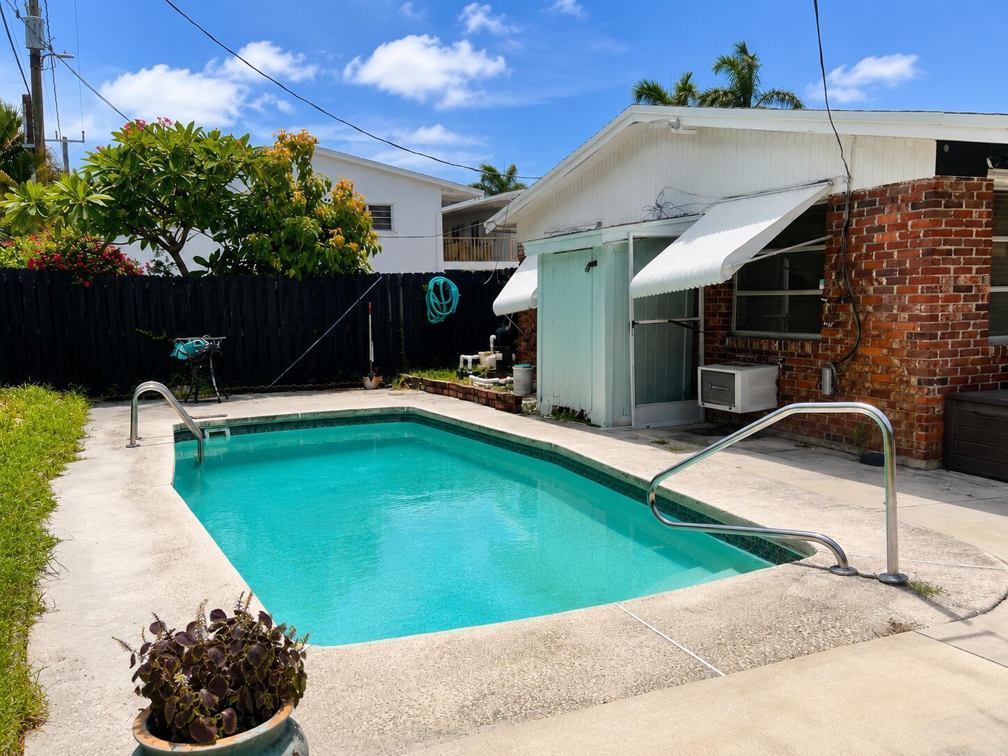 121 Cleveland Street # 3, FL 33461 photo 4