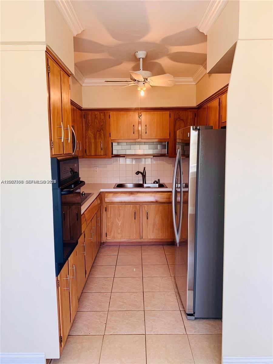600 Layne Blvd # 233, Hallandale Beach FL 33009 photo 4
