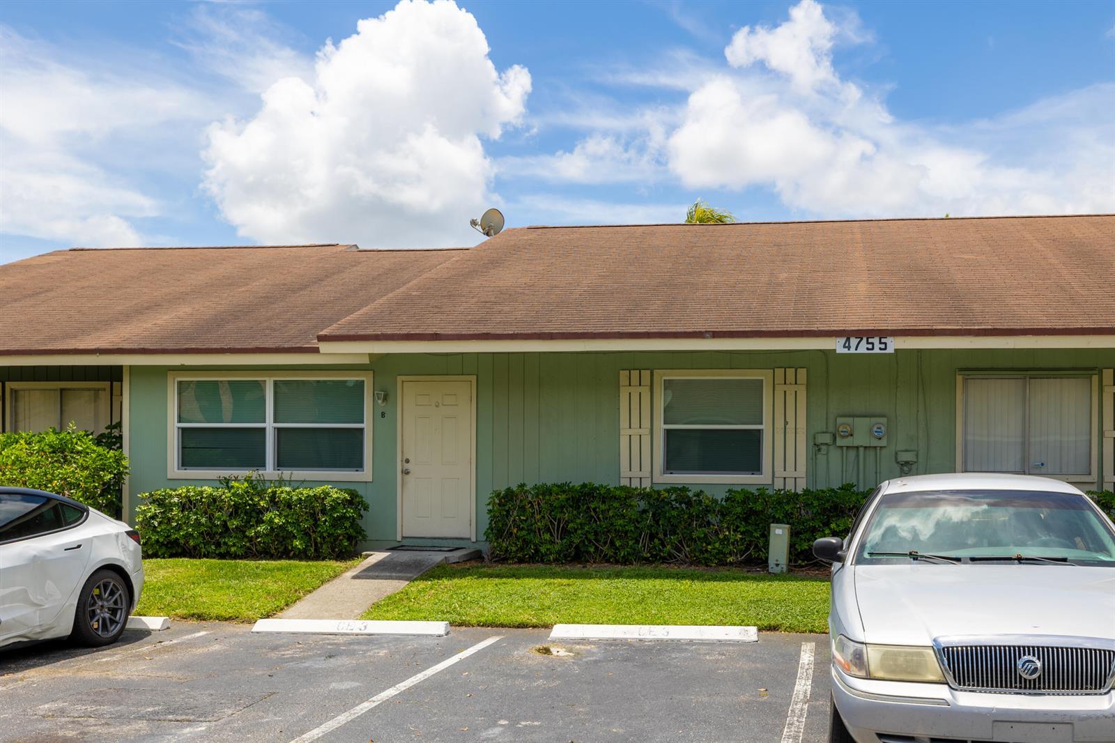 4755 ORLEANS Court # B, West Palm Beach FL 33415