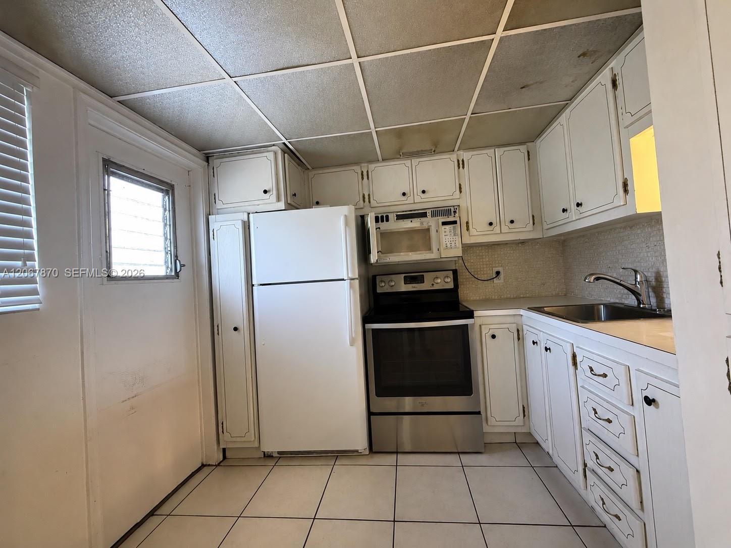 20200 NE 29th Ct # N214, Aventura FL 33180 photo 2