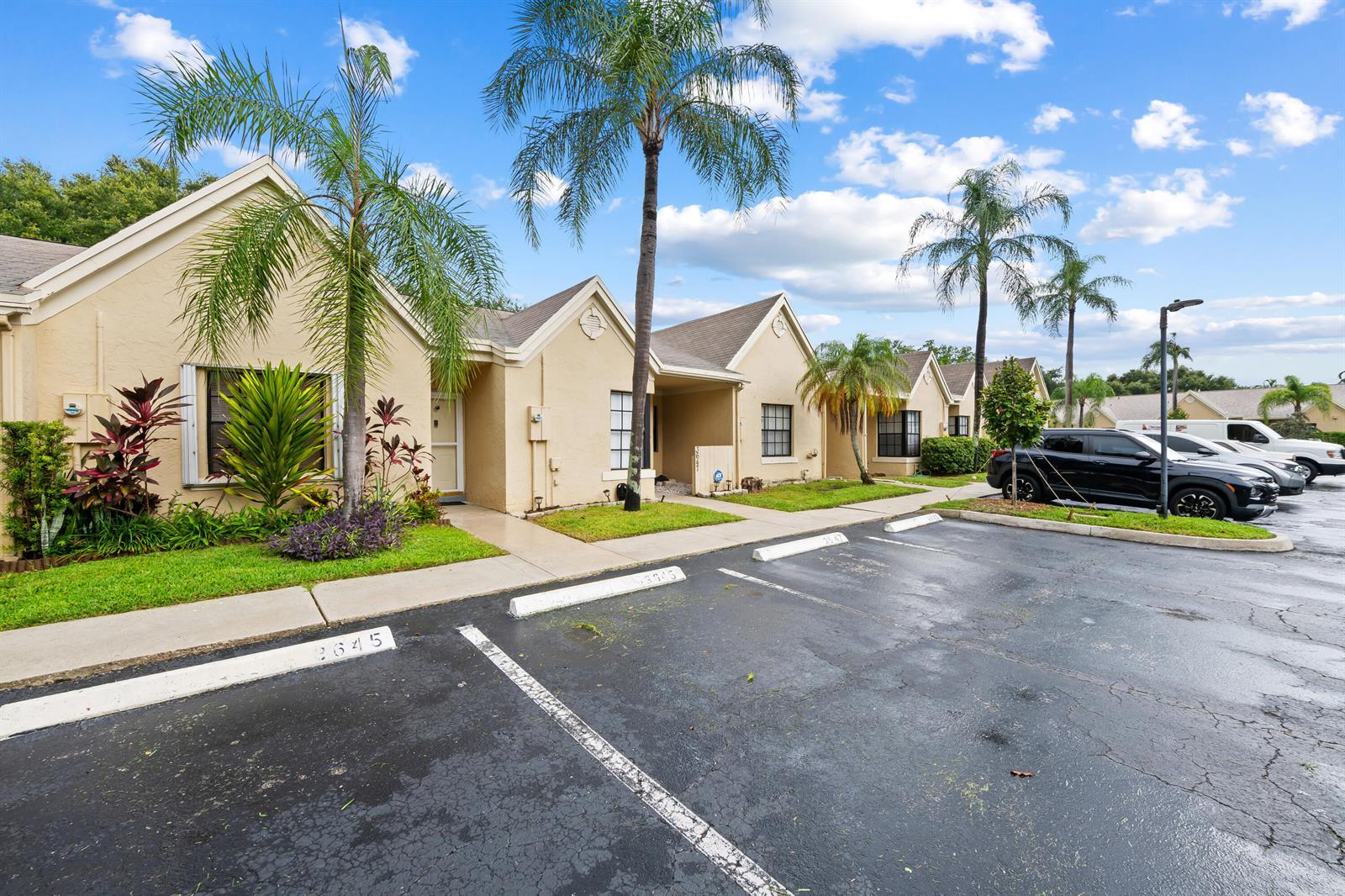 3645 NW 83RD Lane, Sunrise FL 33351 photo 4