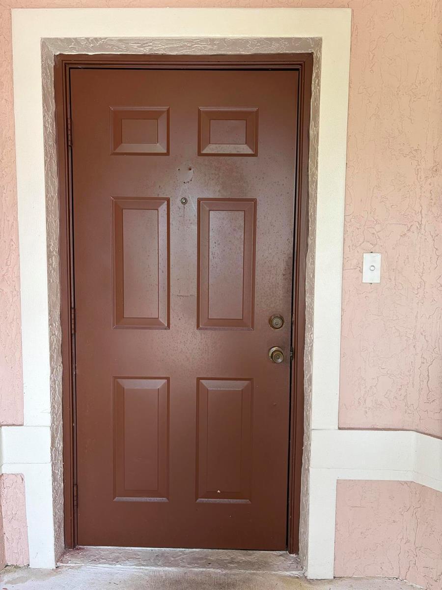 10632 Lake Shore Drive, Wellington FL 33414 photo 3