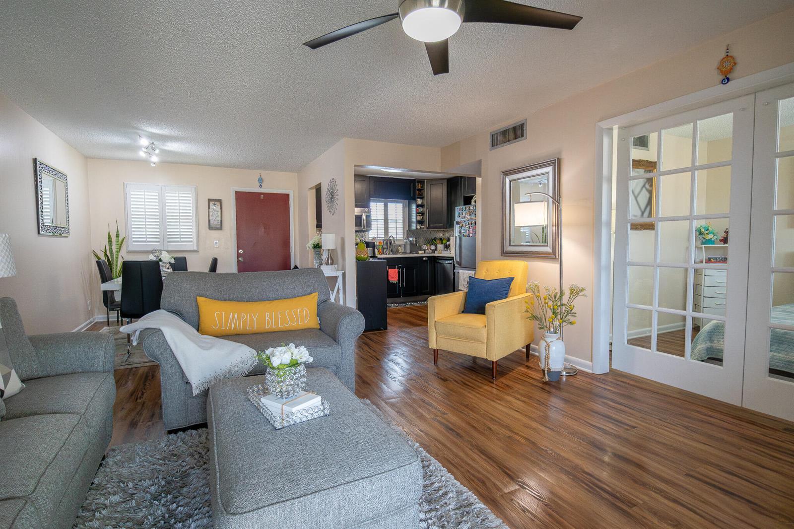 715 Lori Drive # 303, Palm Springs FL 33461 photo 4