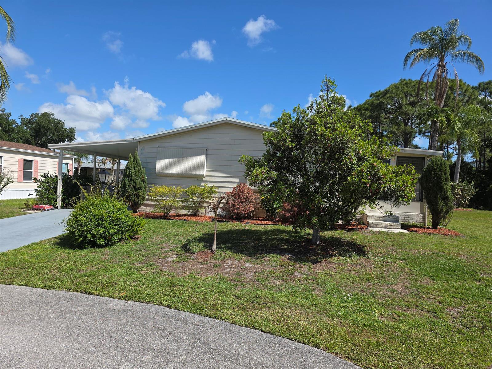 2624 Caper Court, Port St. Lucie FL 34952 photo 2