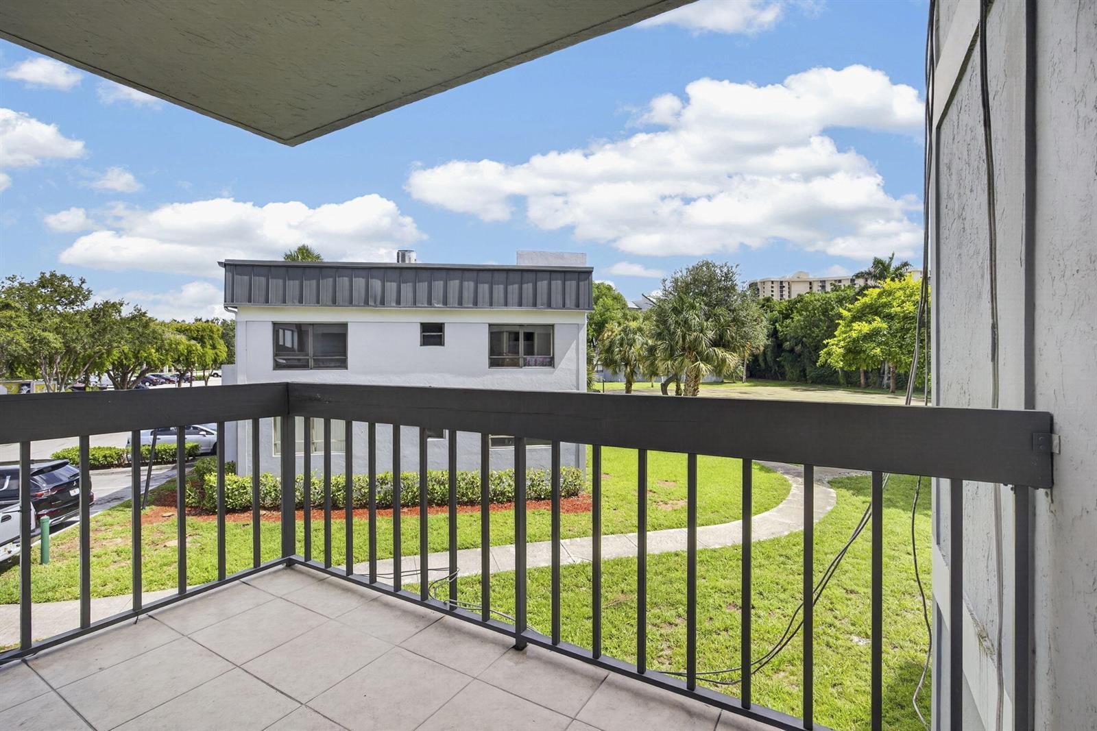 1900 N CONGRESS Avenue # 201, West Palm Beach FL 33401