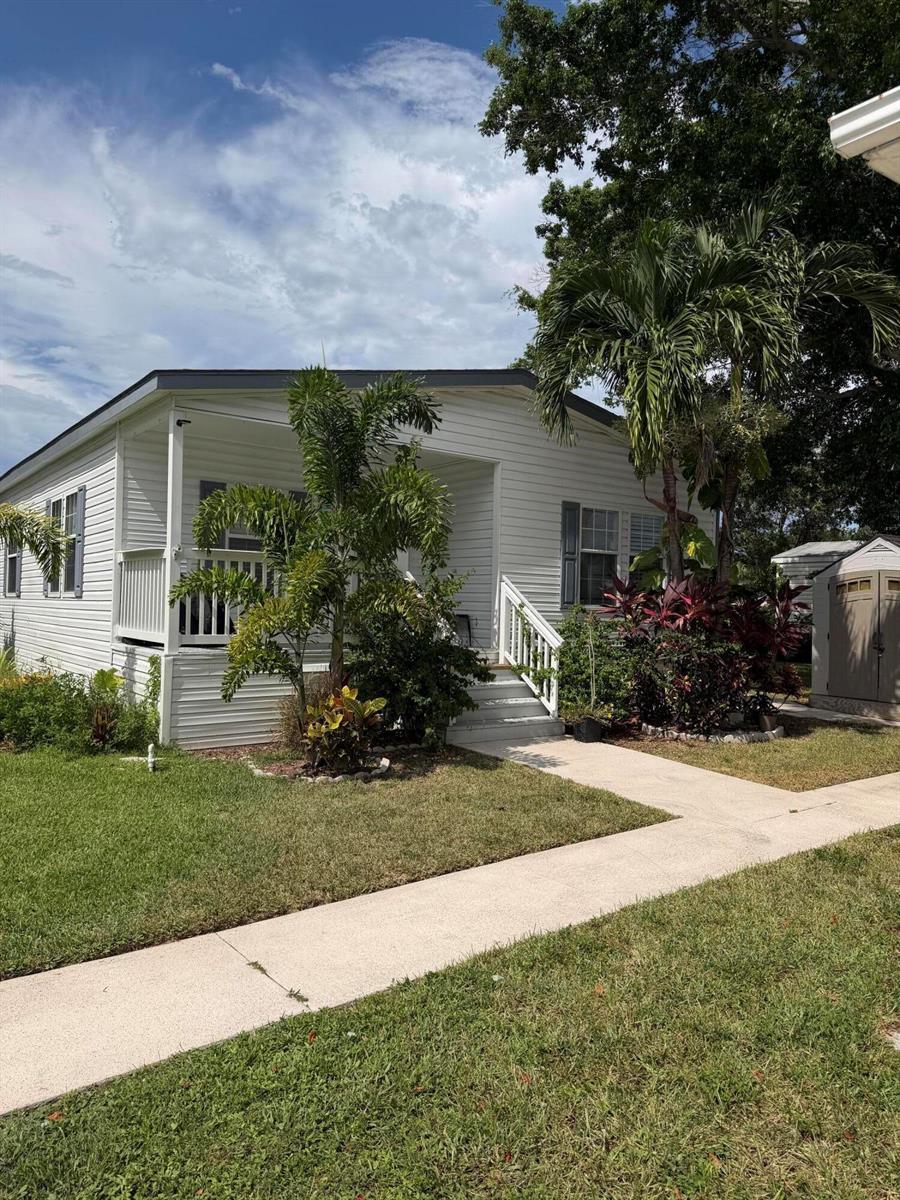 2555 PGA Boulevard # 303, Palm Beach Gardens FL 33410 photo 2