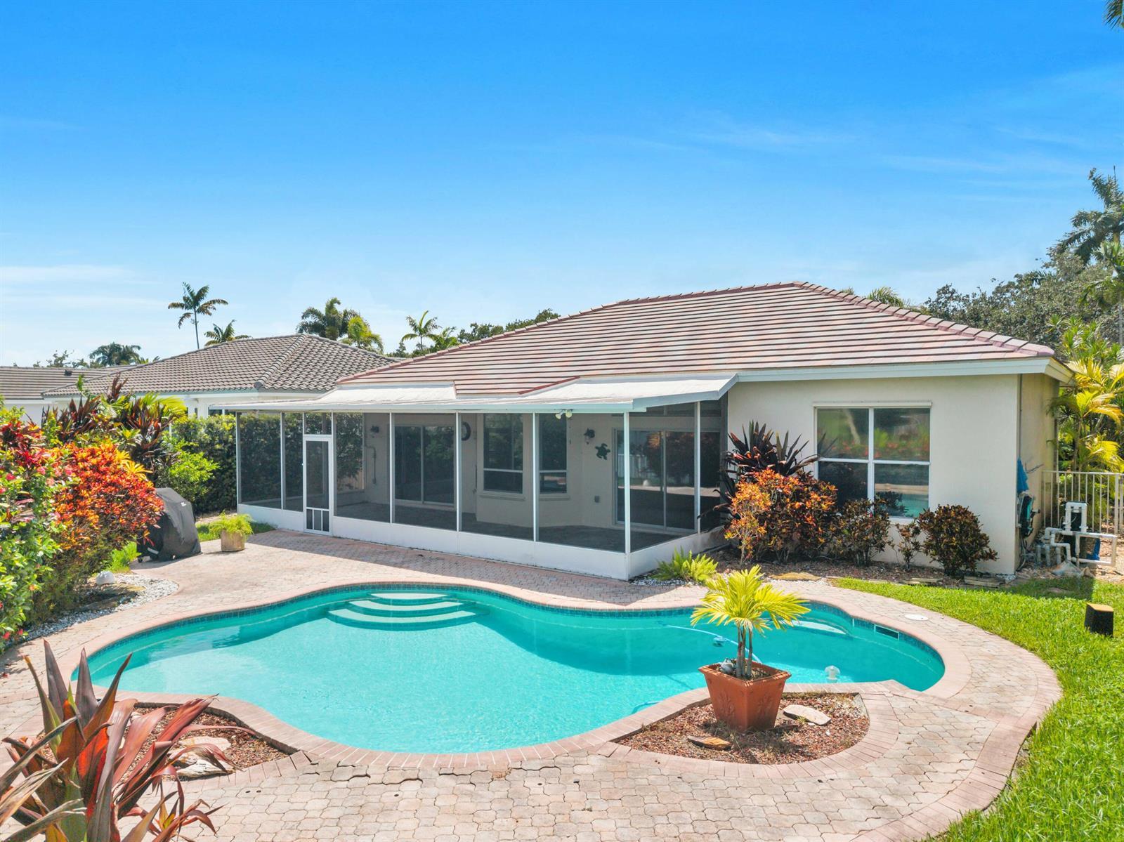 2325 NW 186th Avenue, Pembroke Pines FL 33029 photo 3