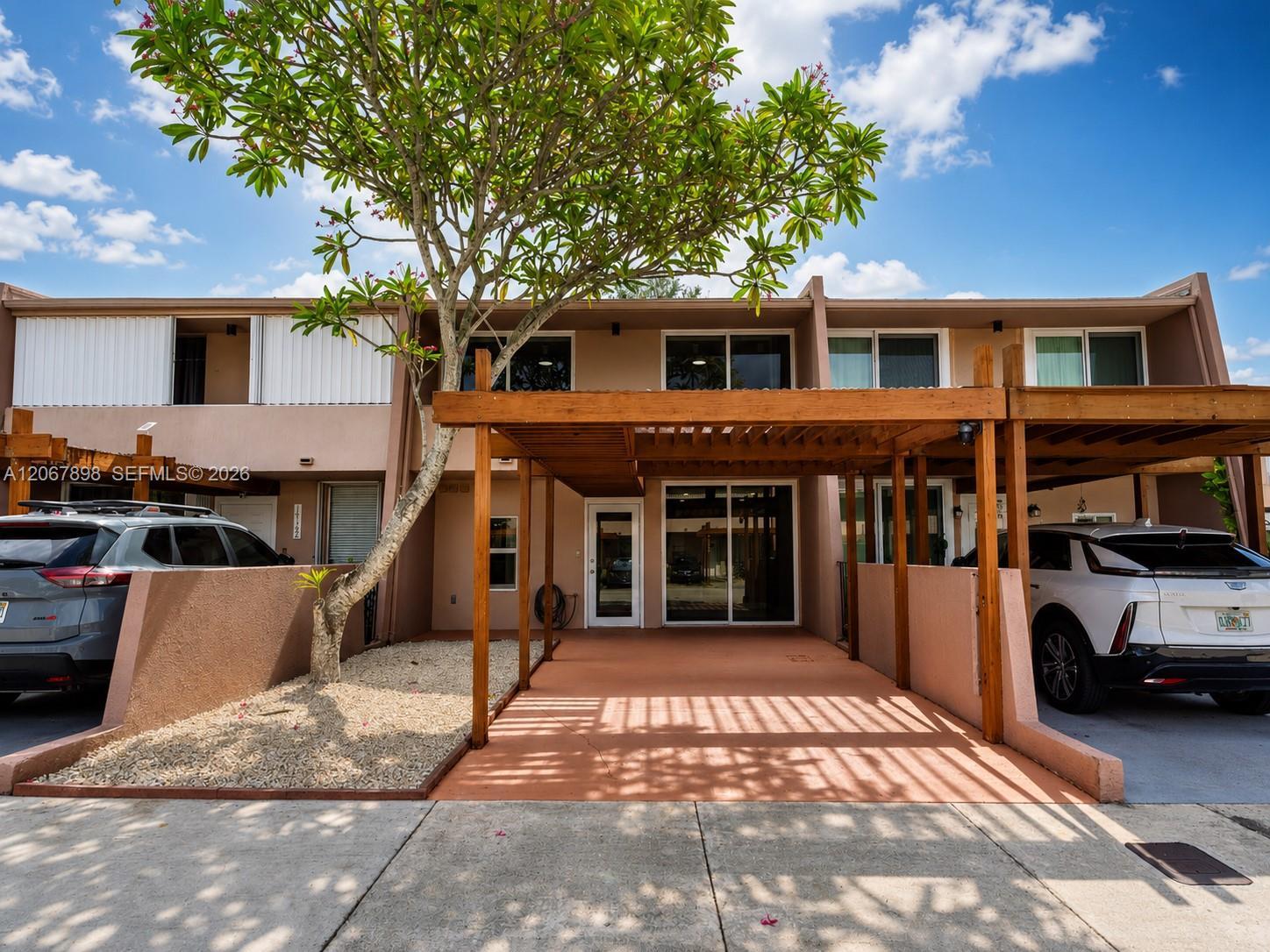 14124 Kendale Lakes Cir # 14124, Miami FL 33183