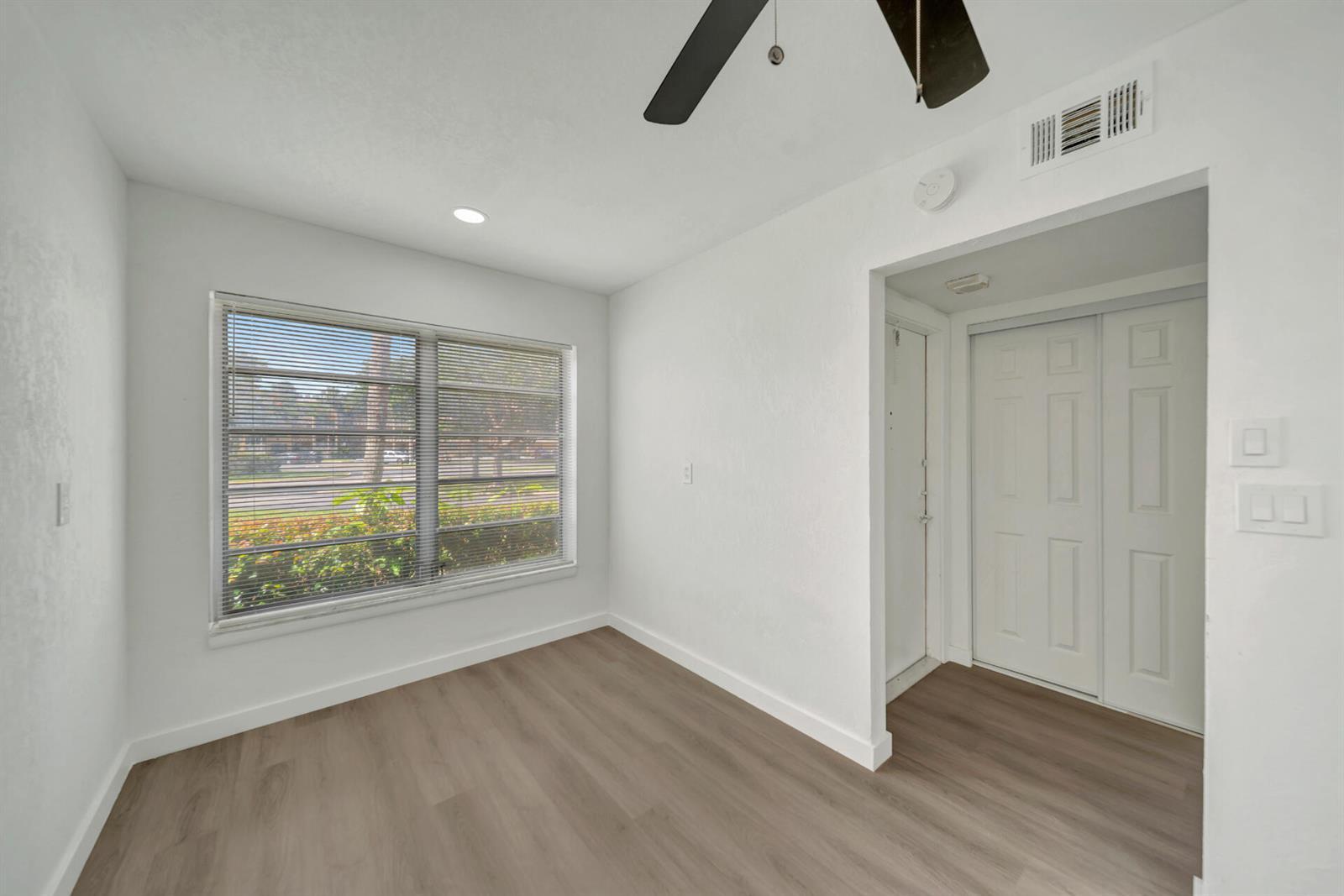 6001 NW 61st Avenue # 112, Tamarac FL 33319 photo 3