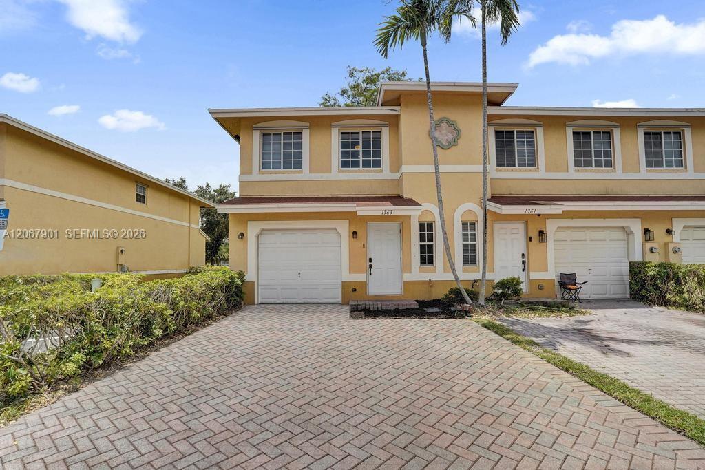 1363 Avon Ln, North Lauderdale FL 33068 photo 2