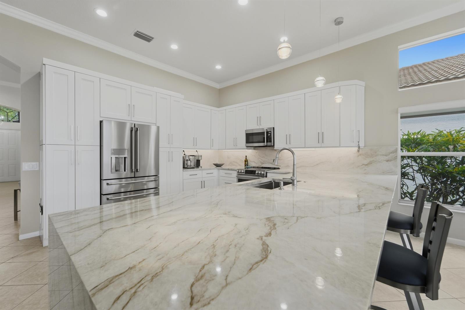 9841 Casa Mar Drive, Lake Worth FL 33467 photo 2