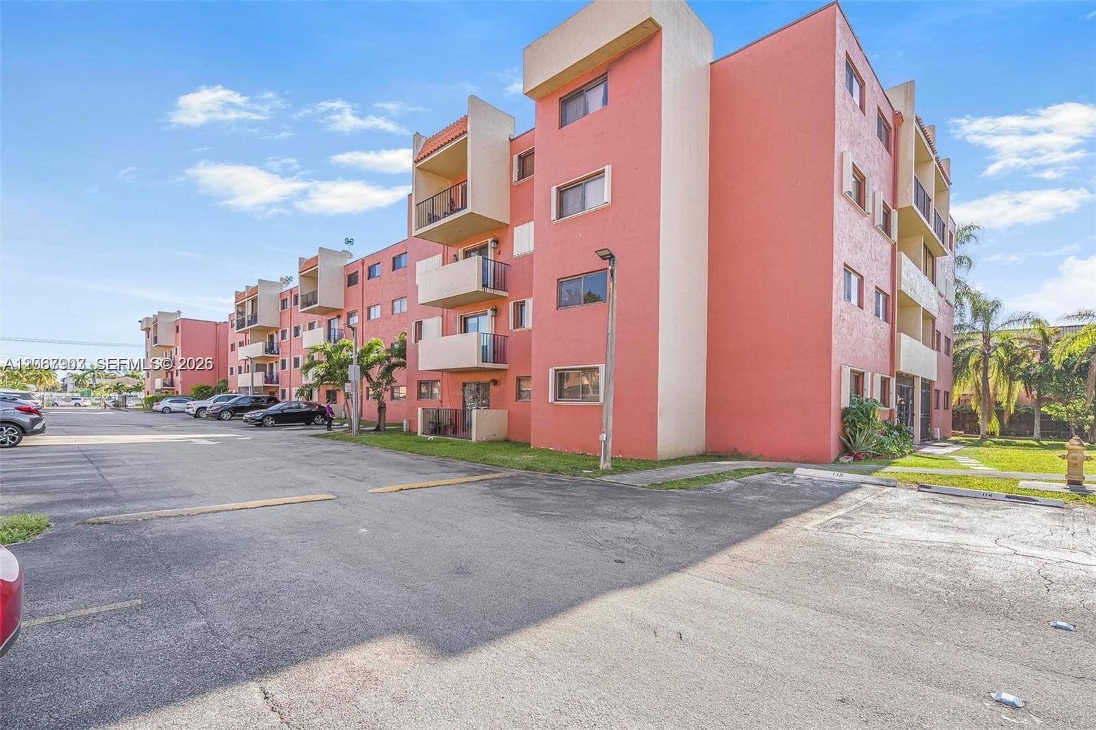 8095 NW 8th St # 215, Miami FL 33126