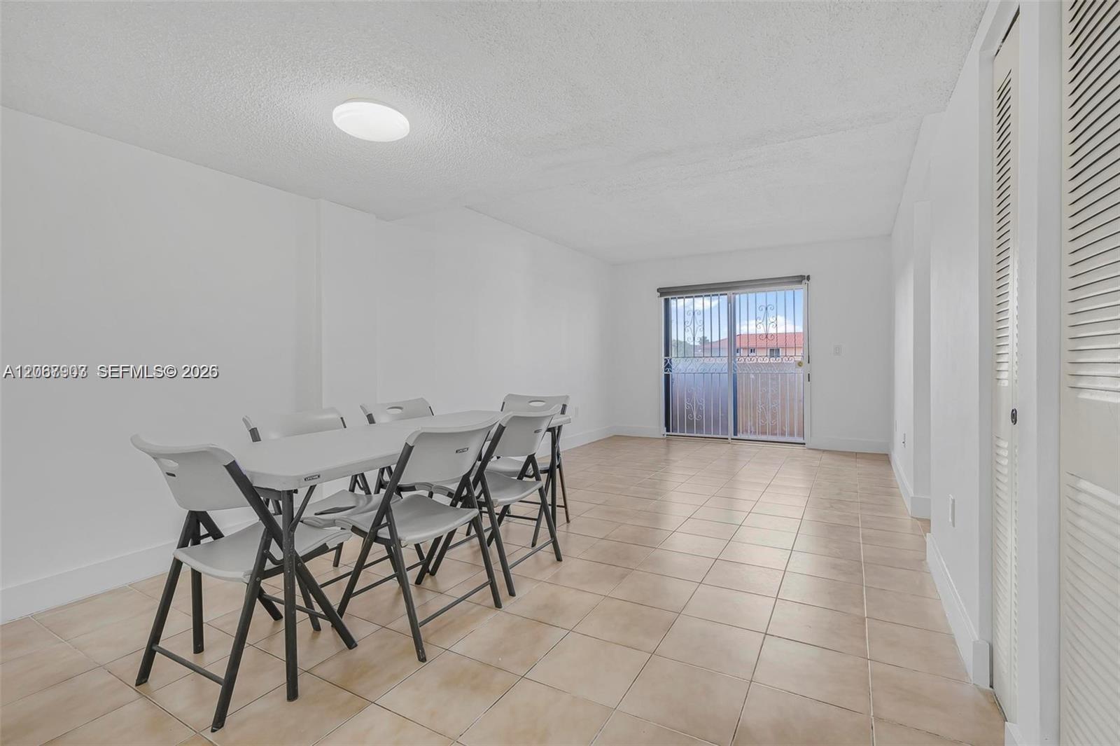 8095 NW 8th St # 215, Miami FL 33126 photo 5