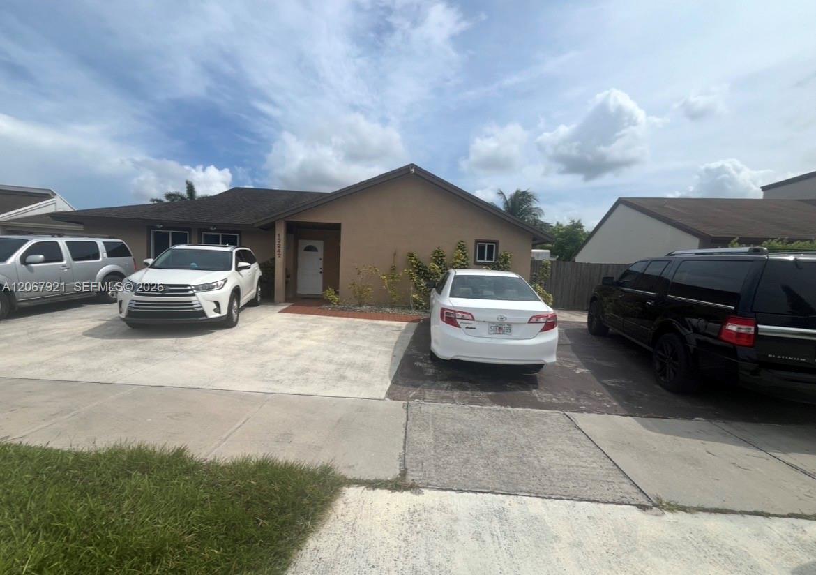 12242 SW 210th St, Miami FL 33177 photo 3