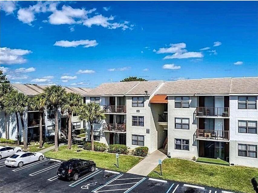 708 Executive Center Drive # 12, West Palm Beach FL 33401