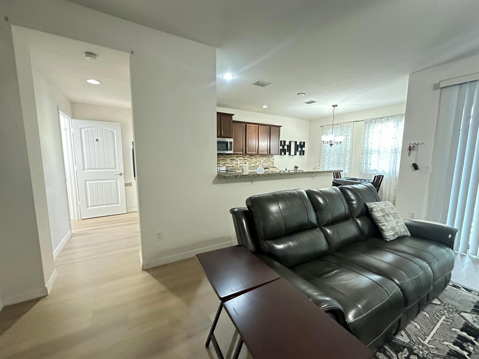 5026 S Astor Circle, Delray Beach FL 33484 photo 5