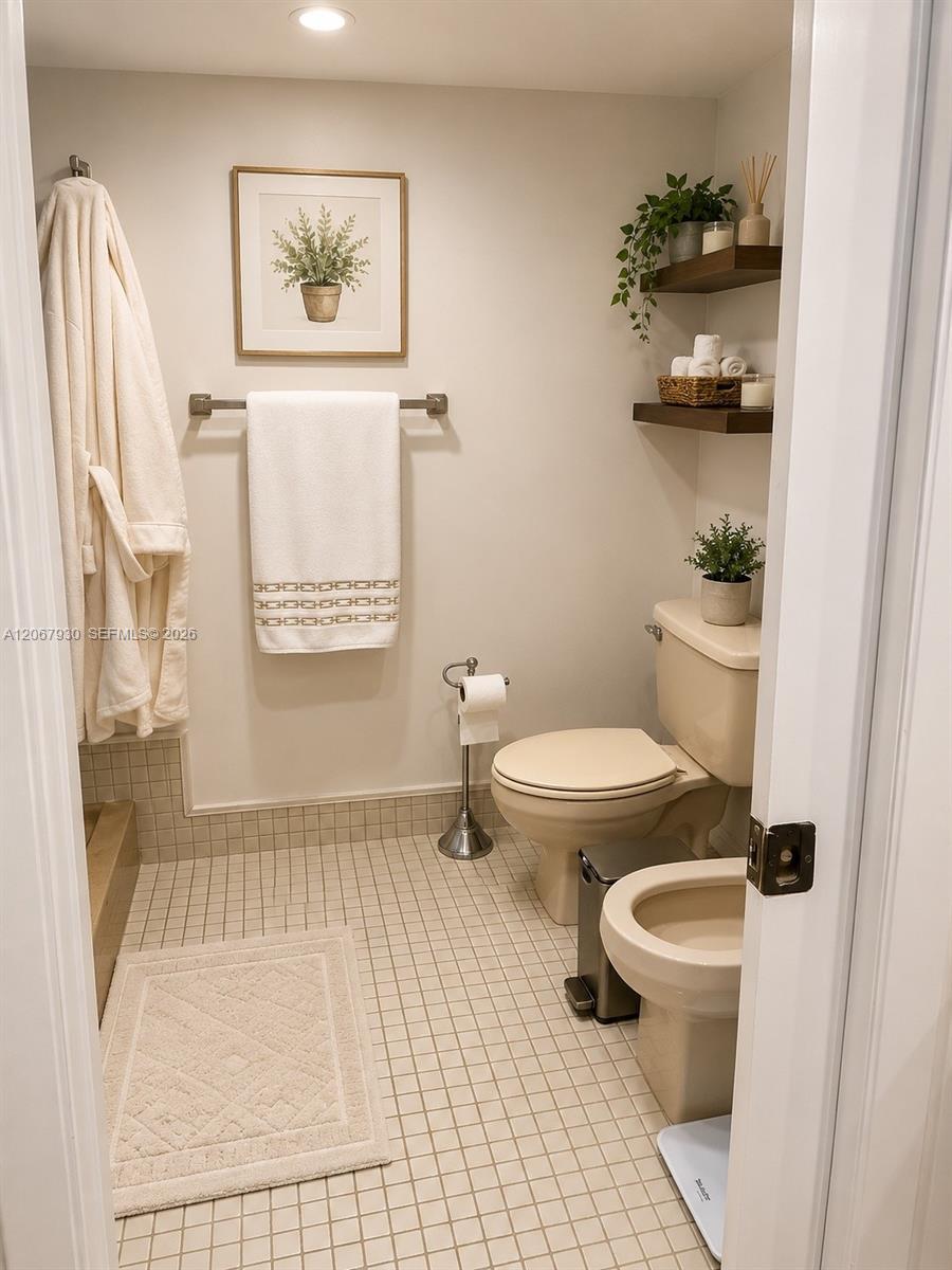 9735 NW 52nd St # 305, Doral FL 33178 photo 5