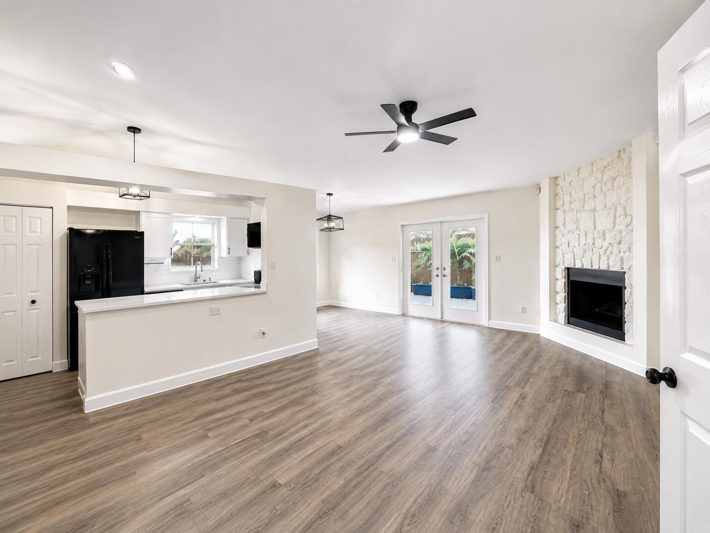 1228 Chippewa Street, Jupiter FL 33458 photo 3