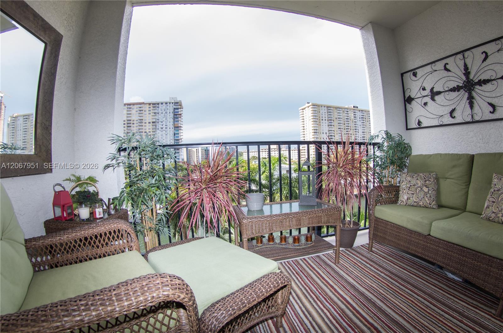 17150 N Bay Rd # 2512, Sunny Isles Beach FL 33160 photo 2