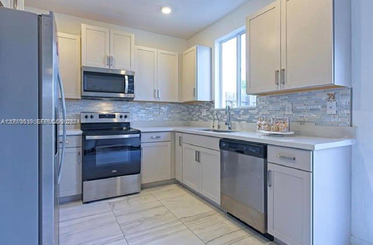 1056 SE 23rd Ave # 1056, Homestead FL 33035 photo 2