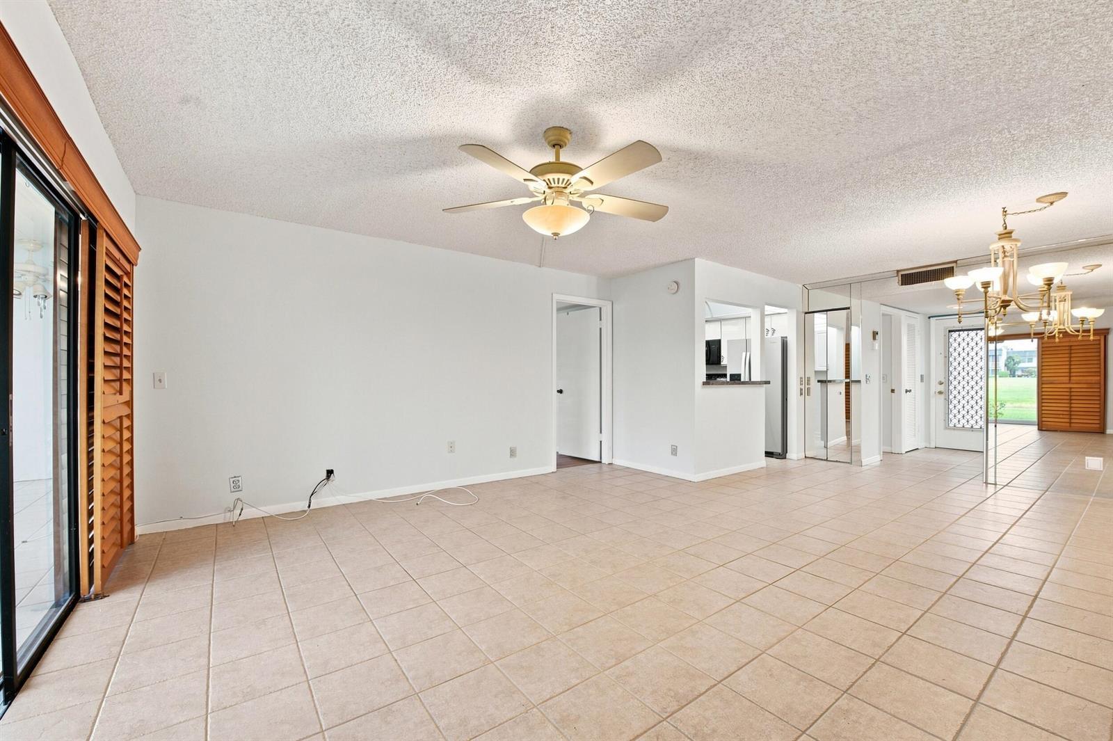 448 PIEDMONT J # 448, Delray Beach FL 33484 photo 5