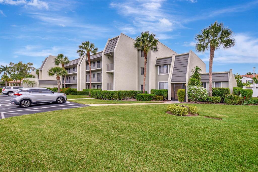 4070 TIVOLI Court # 307, Lake Worth FL 33467 photo 5