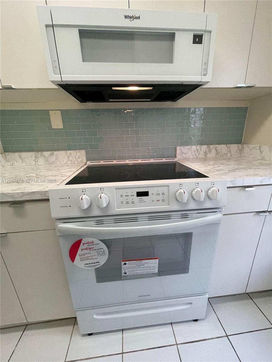 1450 Atlantic Shores Blvd # 109, Hallandale Beach FL 33009 photo 2