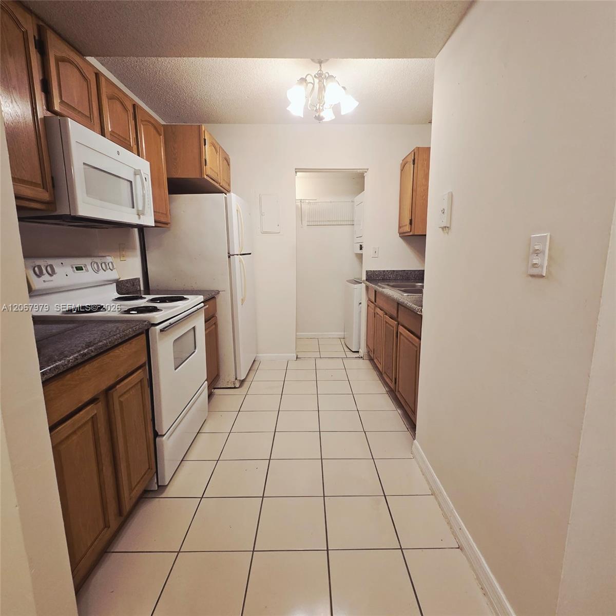 580 NW 114th Ave # 201, Sweetwater FL 33172 photo 2