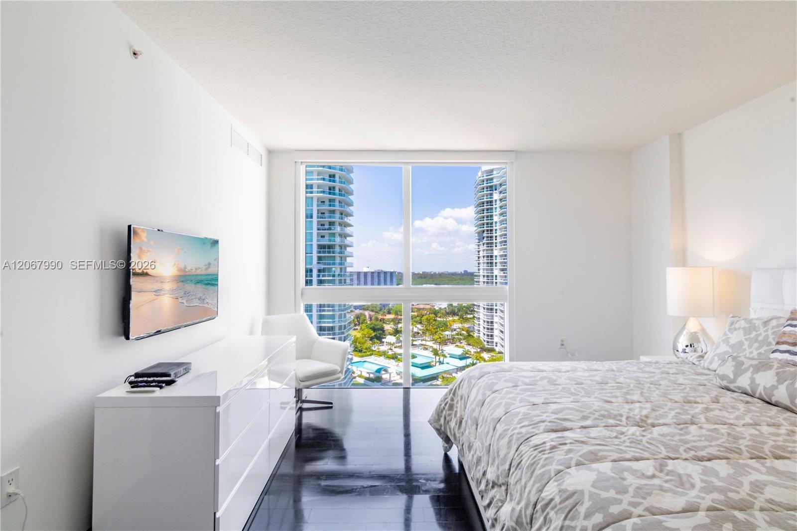 150 Sunny Isles Blvd # 1604, Sunny Isles Beach FL 33160 photo 3