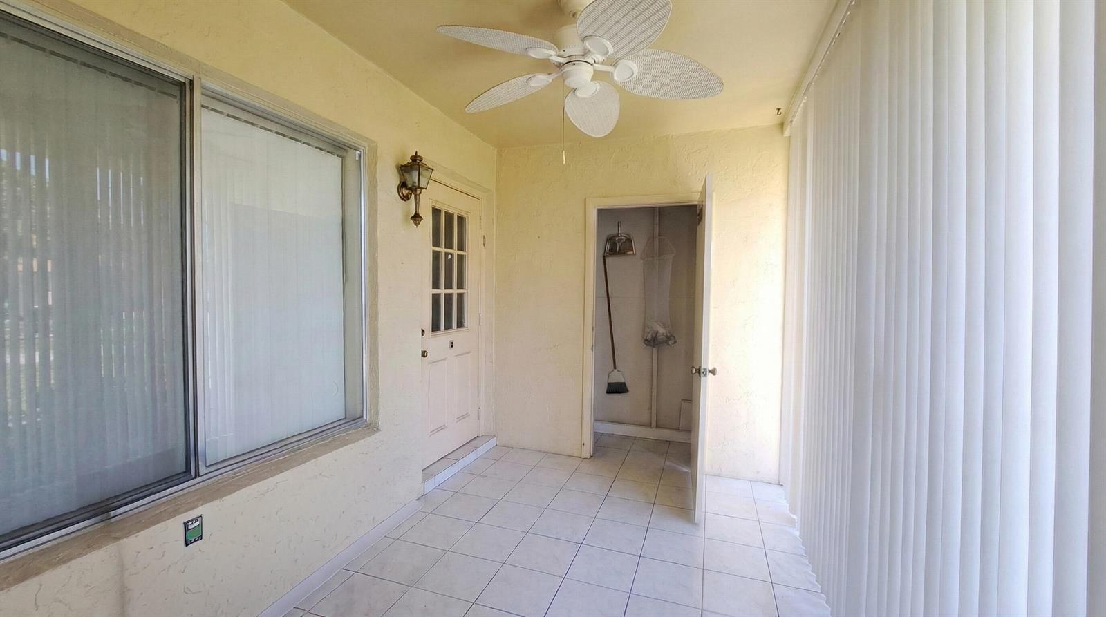 222 Pine Hov Circle # 2, FL 33463 photo 3
