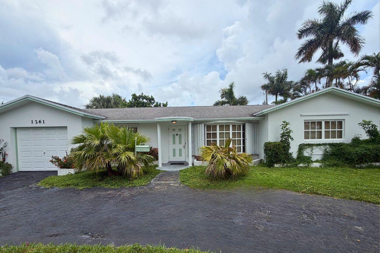 1261 SE 4TH Court, Deerfield Beach FL 33441 photo 3