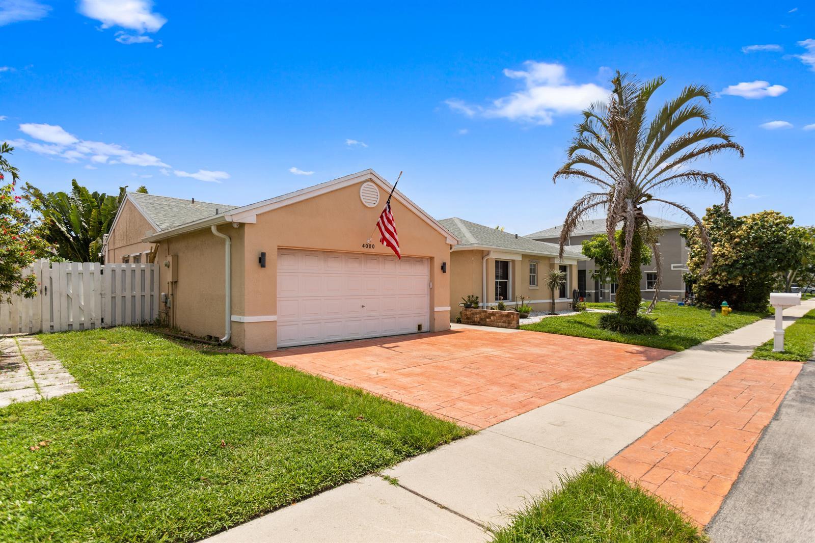 4000 SW 72ND Drive, Davie FL 33314 photo 2