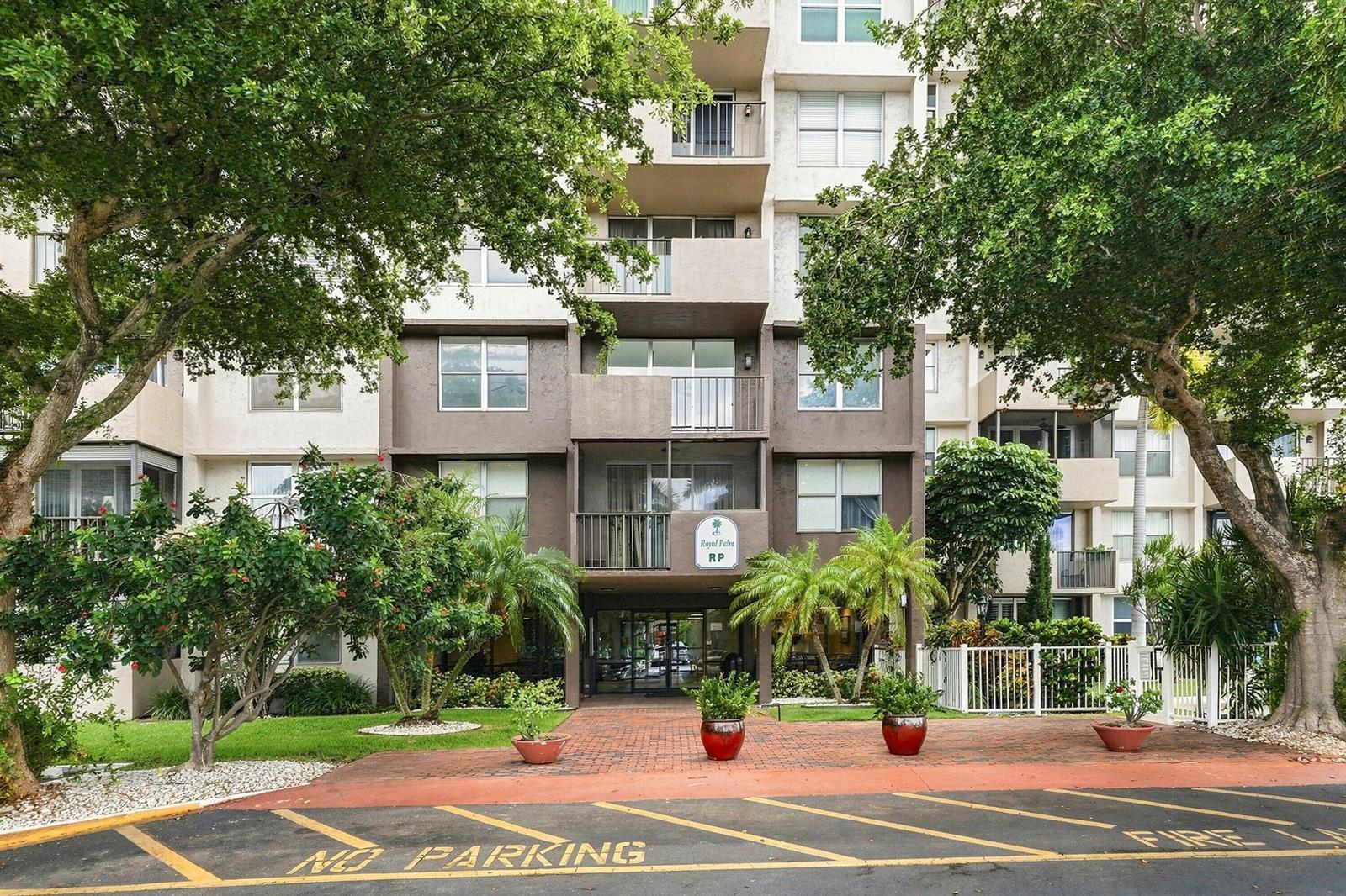 777 S Federal Highway # 15, Pompano Beach FL 33062 photo 2