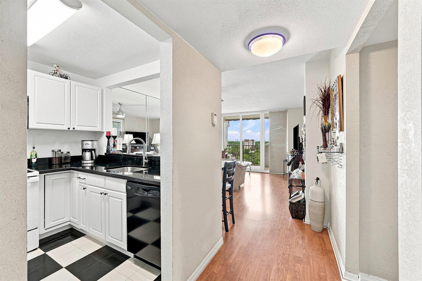 777 S Federal Highway # 15, Pompano Beach FL 33062 photo 5