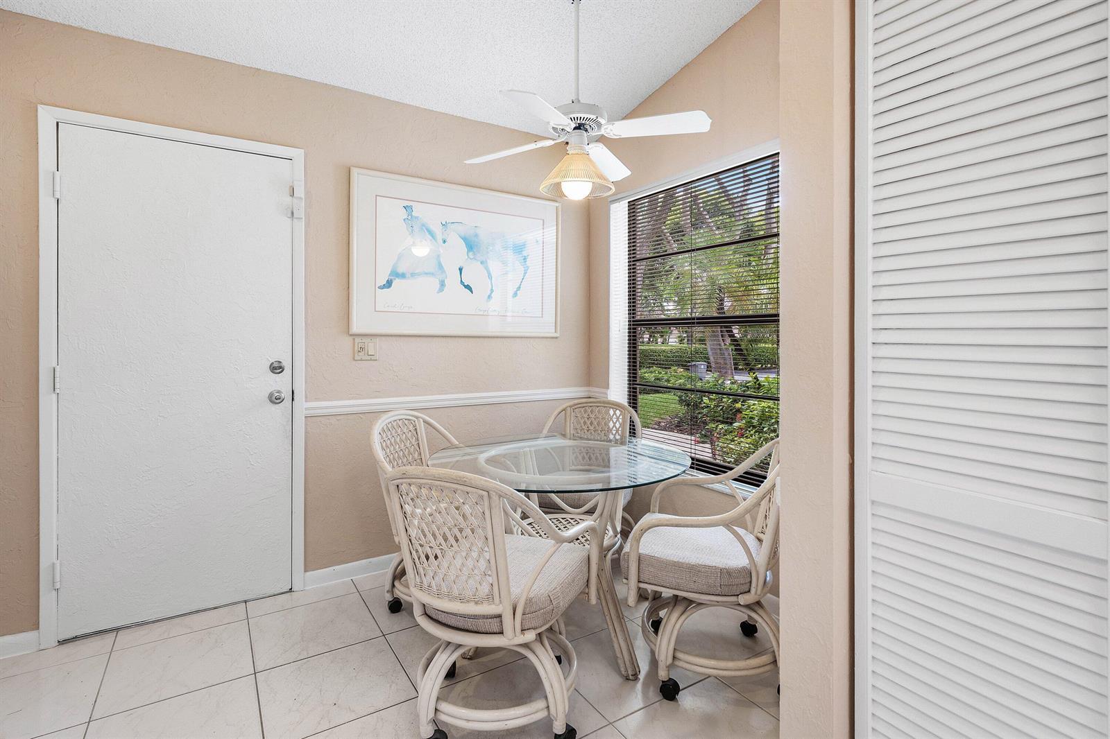 8271 SUN LAKE Drive, Boca Raton FL 33496 photo 5