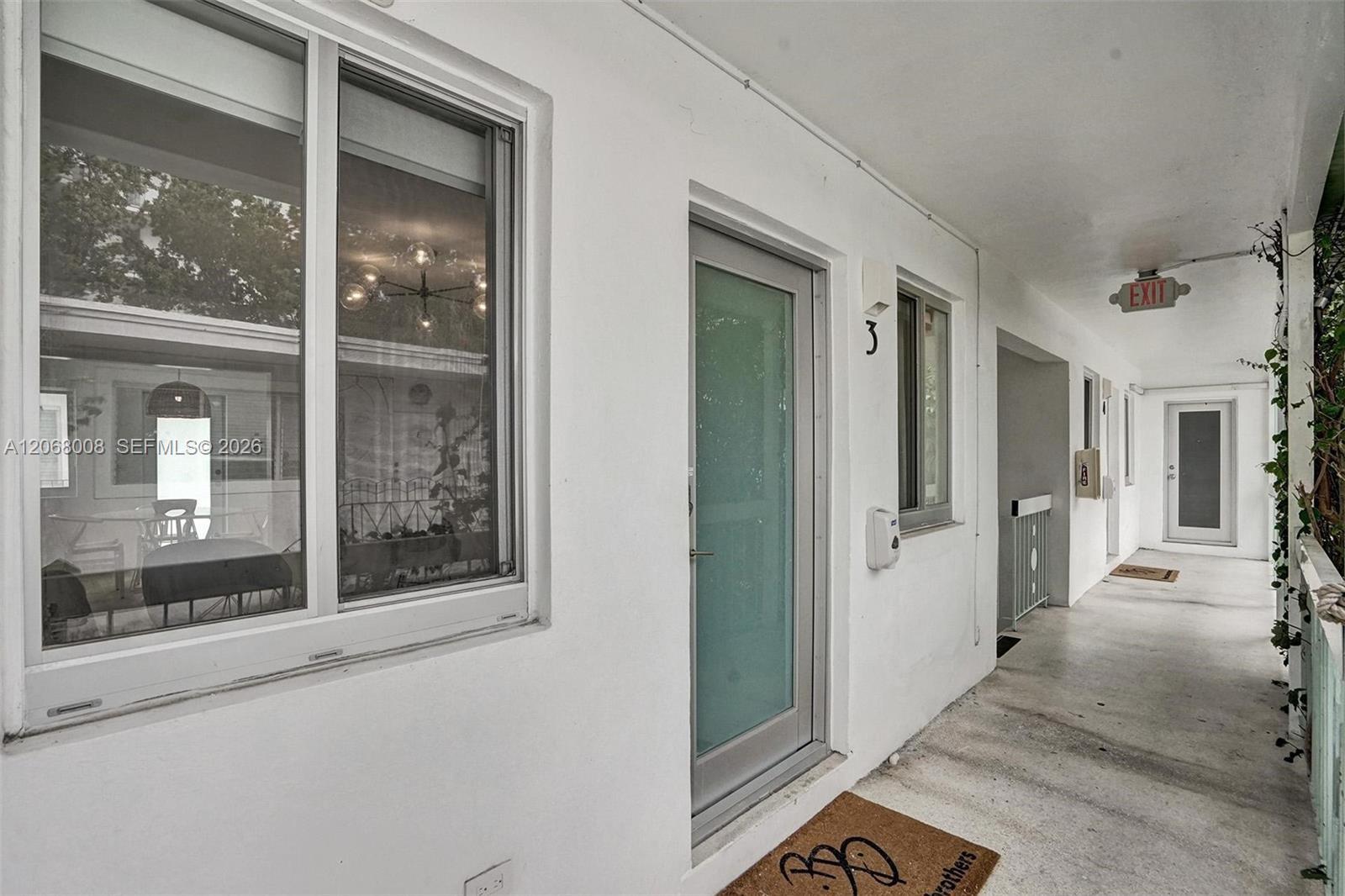 1440 16th St # 3, Miami Beach FL 33139 photo 2