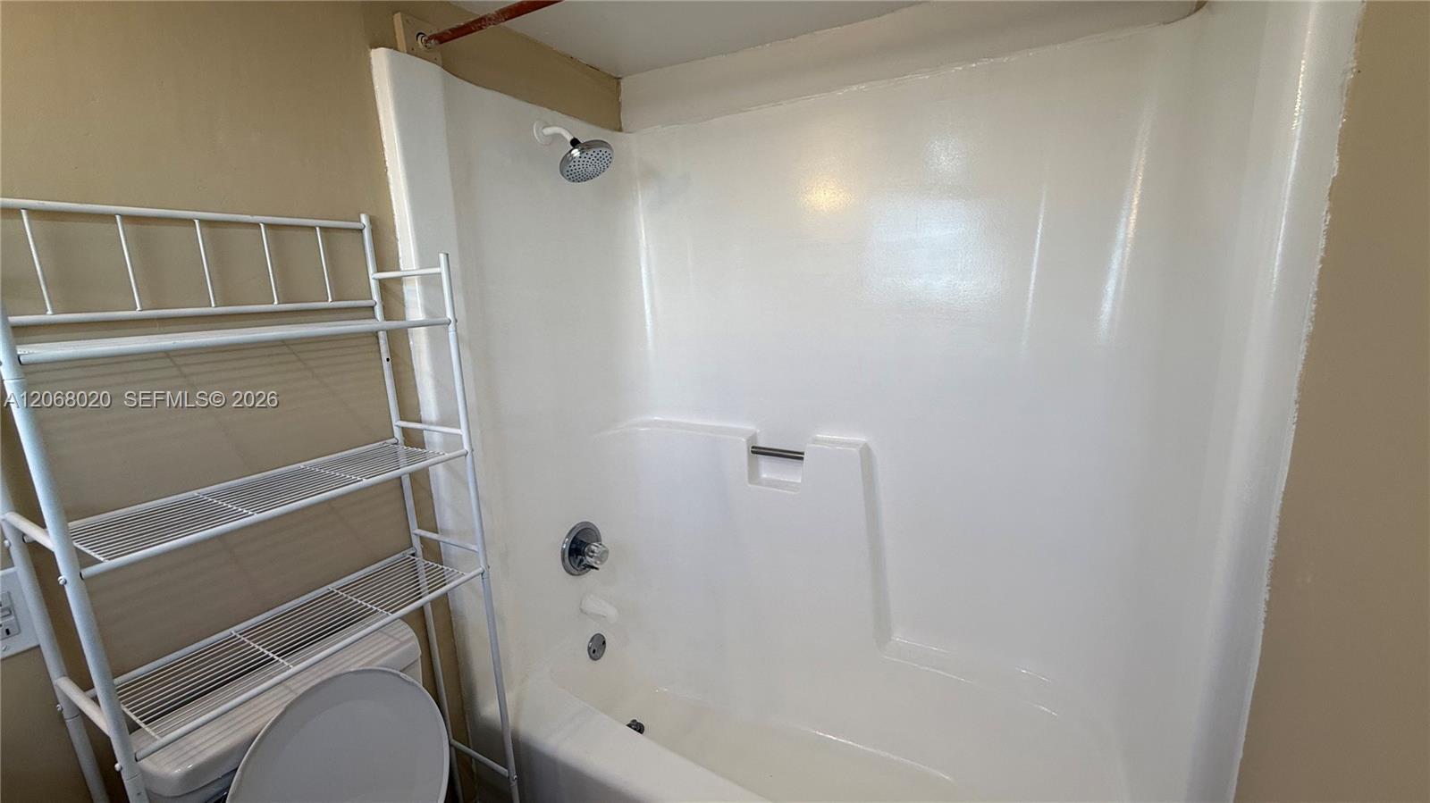 5168 NE 6th Ave # 407, Oakland Park FL 33334 photo 5