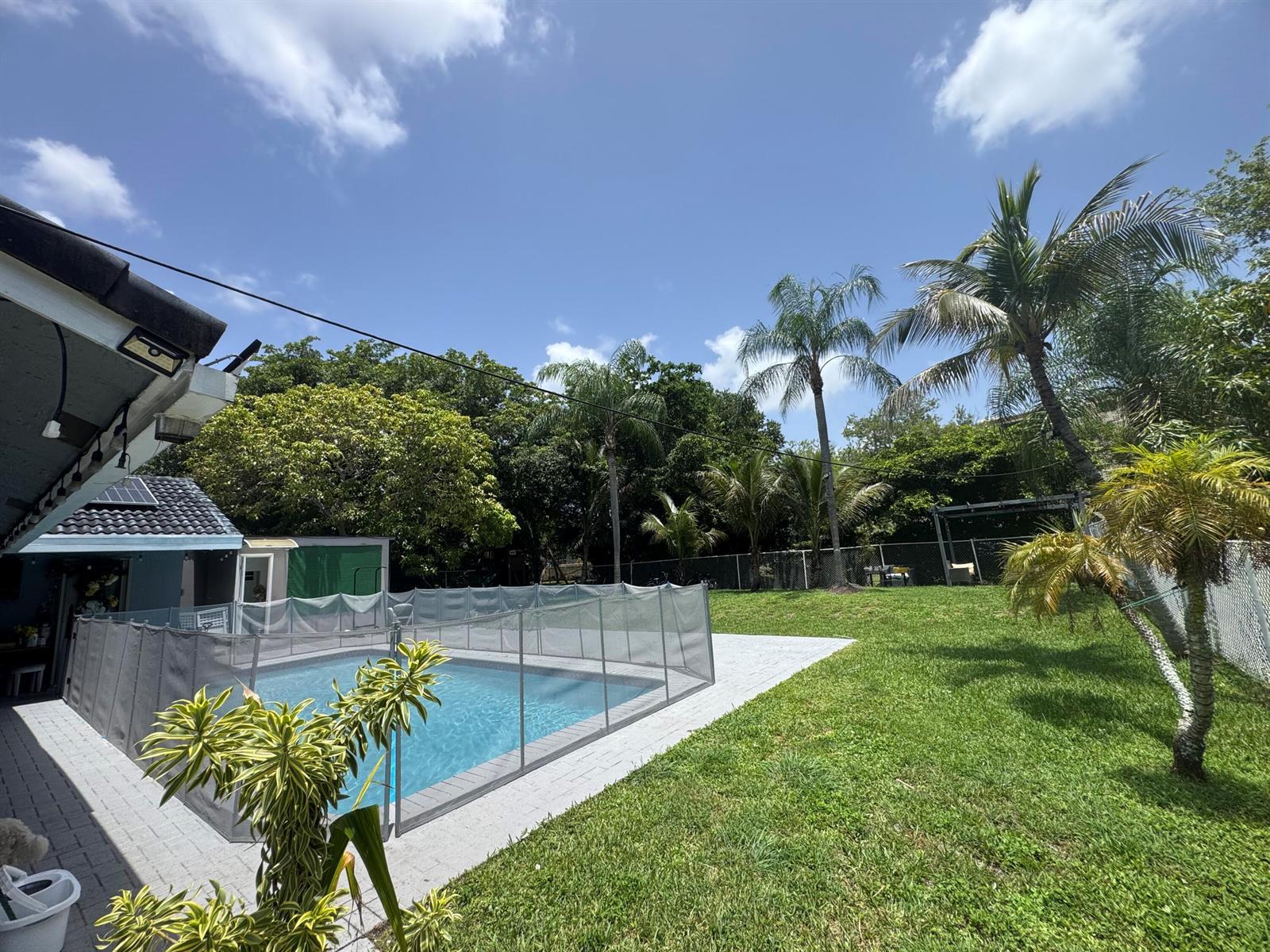 8651 NW 21ST Court, Coral Springs FL 33071 photo 2