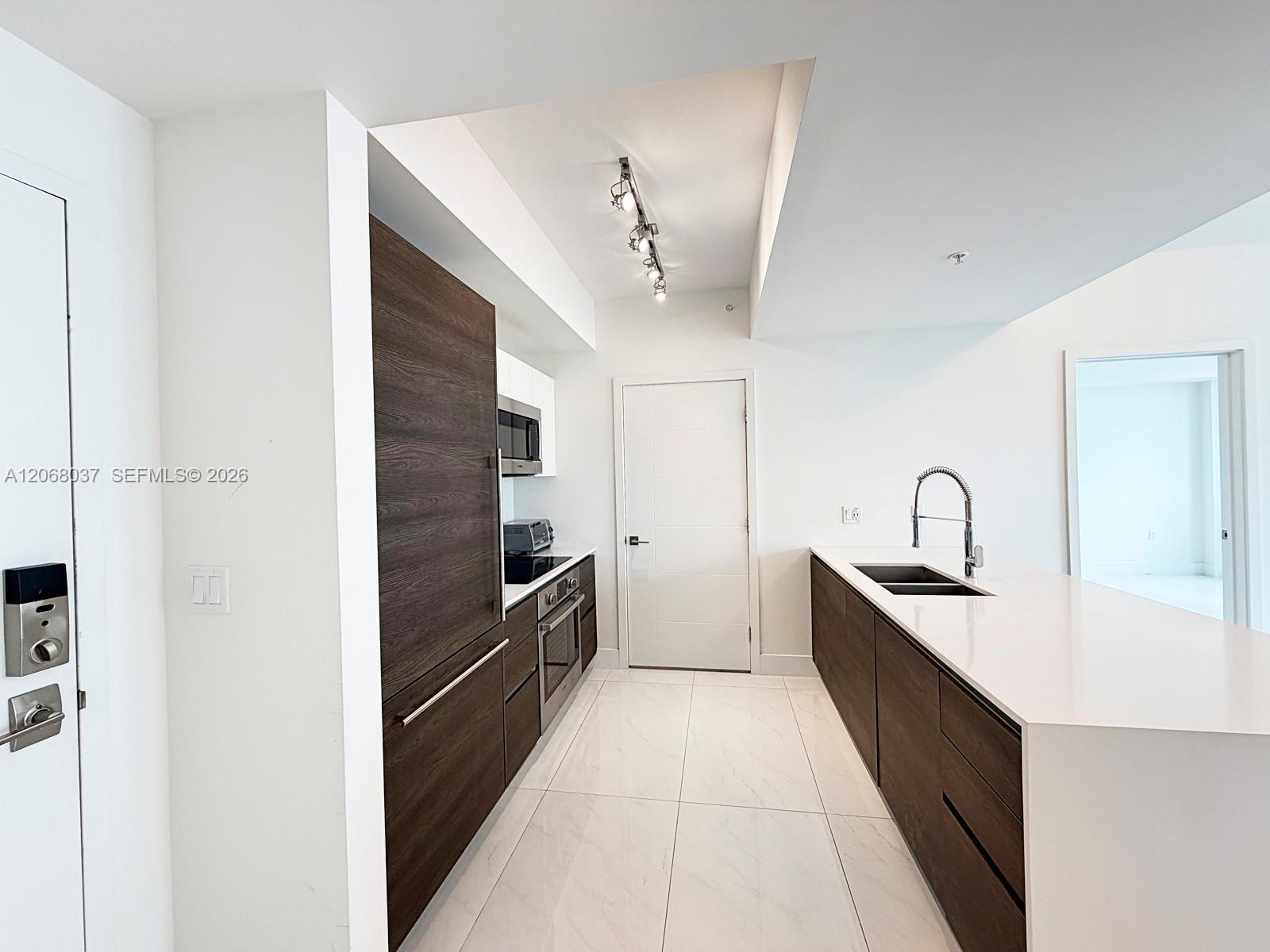 301 Altara Ave # 609, Coral Gables FL 33146 photo 3